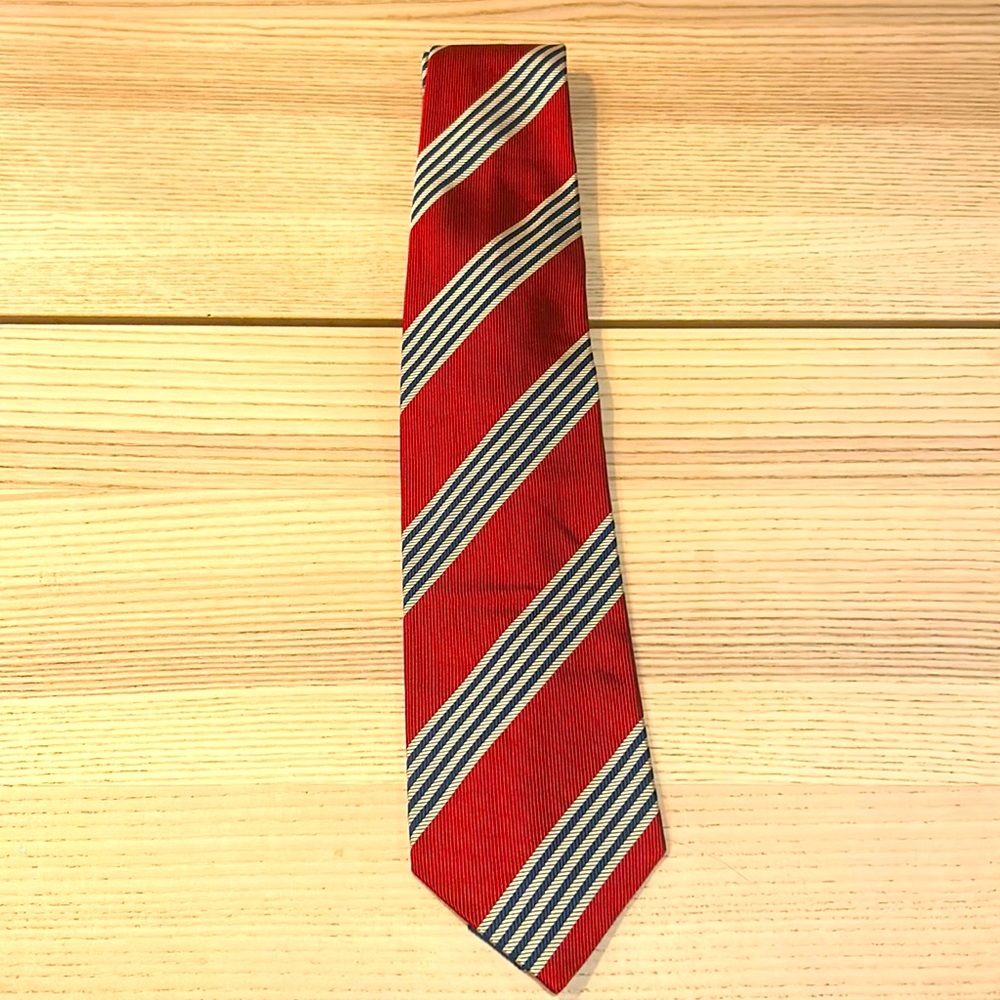Zegna classic silk red & blue striped tie - 100% silk. Great condition.